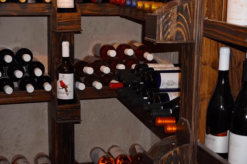 El túnel secreto y la bodega
